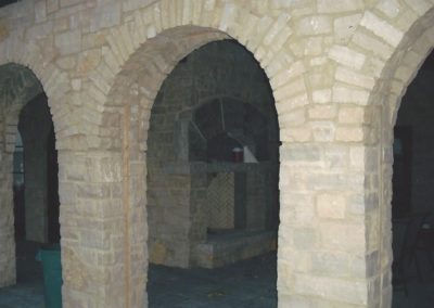 Stone arches Gravonski iahmedia dr, Oshkosh, WI  John Holihan Const